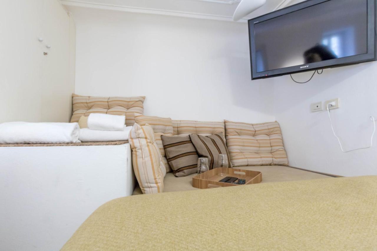 Appartamento Joivy Modern Studio Near City Centre Milano Esterno foto