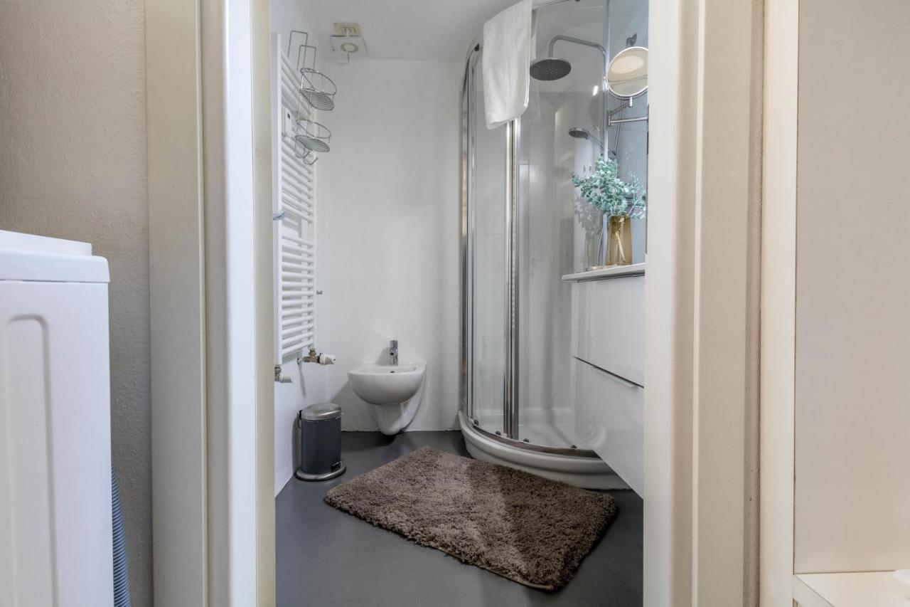 Appartamento Joivy Modern Studio Near City Centre Milano Esterno foto